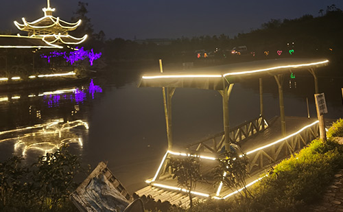 草莓视频APP黄色田園風光夜景
